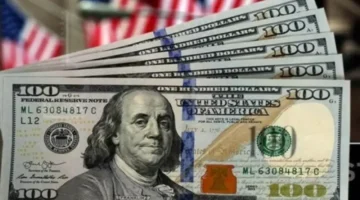 تحركات منتصف اليوم.. مفاجأة في سعر الدولار مقابل الجنيه المصري بالبنوك وفروع الصرافة